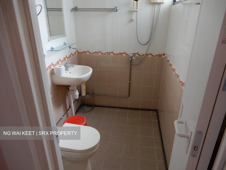 Blk 690 Hougang Street 61 (Hougang), HDB 4 Rooms #200854572